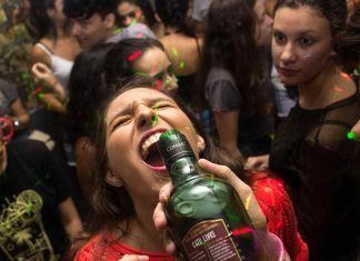 IDEAS PARA FIESTAS UNIVERSITARIAS ÚNICAS